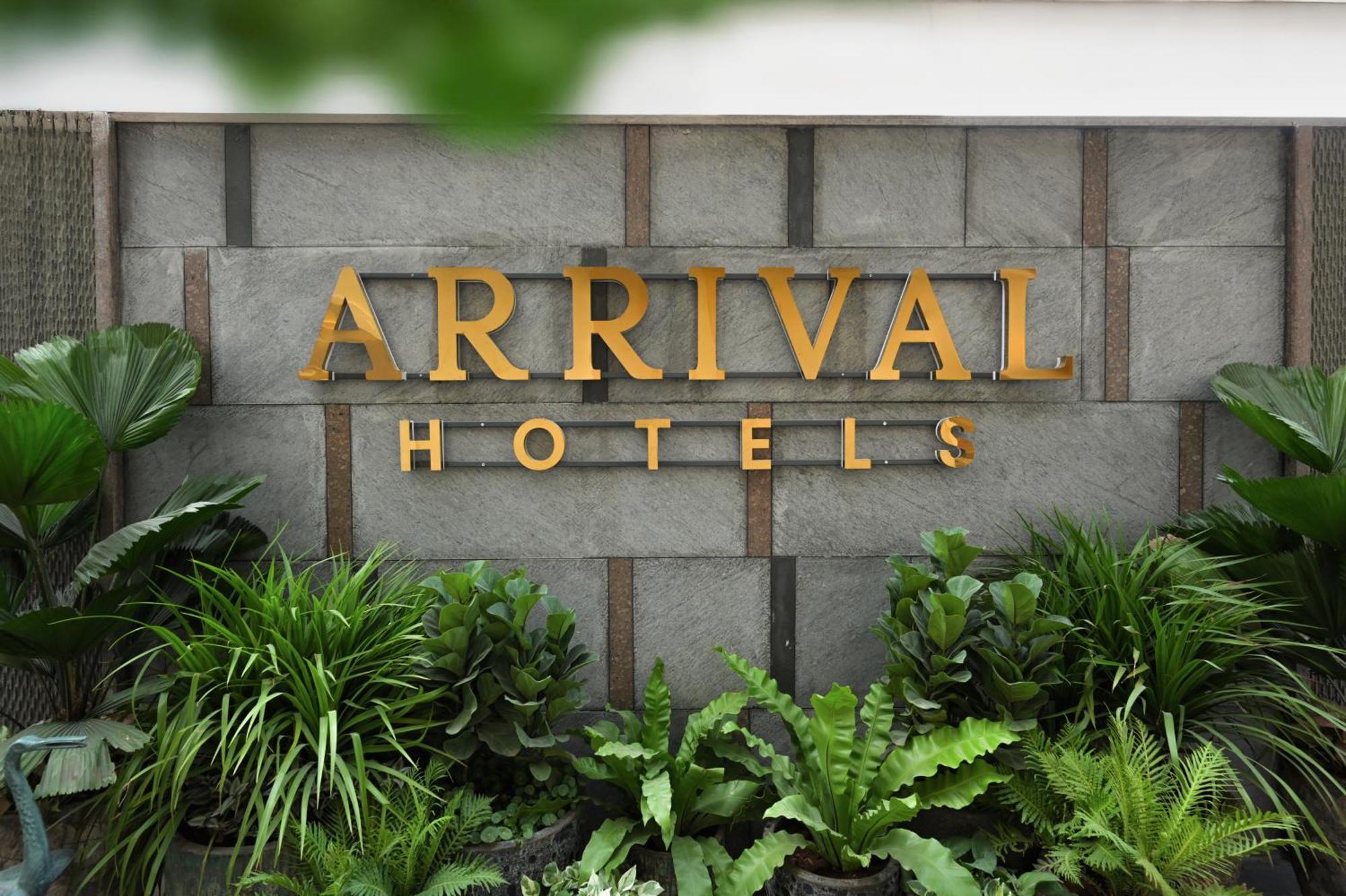 Arrival Hotel Хайдарабад Экстерьер фото